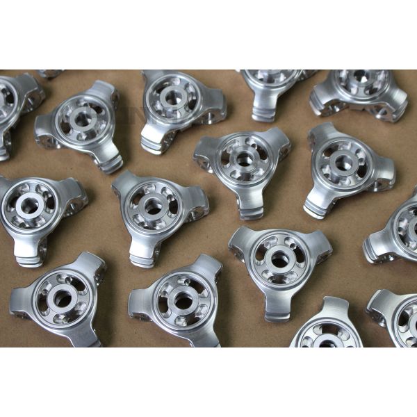 Mechanical Aluminum CNC Machined Parts Anodizing Painting Surface Finish OEM