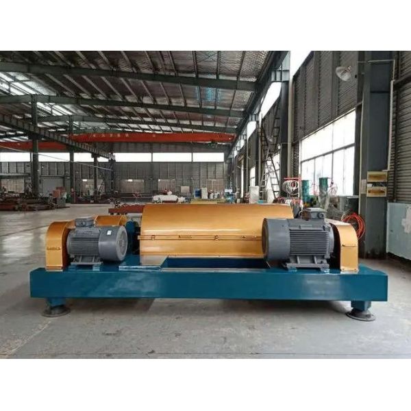 OEM Dewatering Sludge Centrifuge Machine For Sewage Treatment
