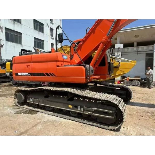 Second-Hand Doosan DX225 Excavator Has Excellent Performance Like A New Machine