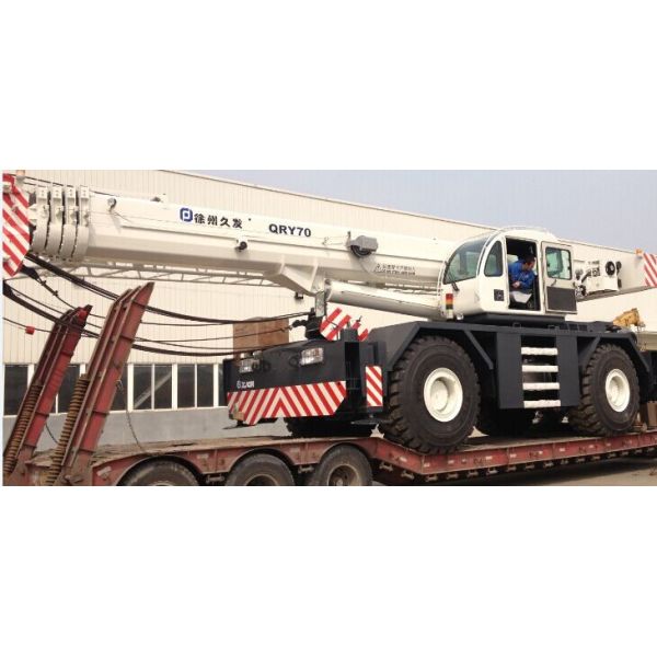 All Wheel Drive Boom Truck Crane XCMG 70 Ton Crane 194 Kw Power RT70U RT70E