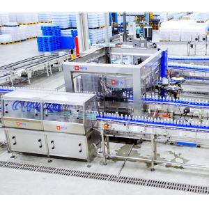 China CE/FDA Certified Bottling Equipment 304/316 Stainless Steel Material wholesale