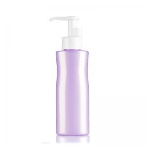 China Cleansing Oil Plastic Cosmetic Bottles 110ML Eco Friendly PET Bottles With Clip Pump wholesale