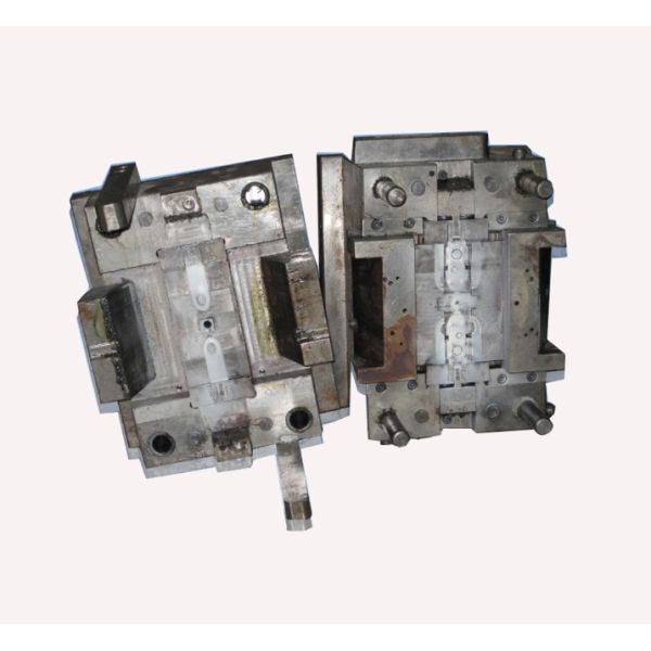 H13 Single Cavity P20 Plastic Injection Mould Customized Cold Runner Mold