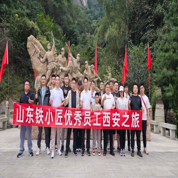 20-Foot Versatile Expandable Flat Pack Container House Convenient and Practical Made of Durable Steel Sandwich Panel Material