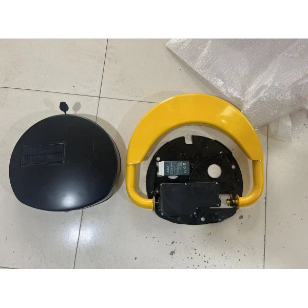 Battery/Recharging Powered Smart Parking Lot Lock with Wireless Remote Control NO Parking locker 460mm