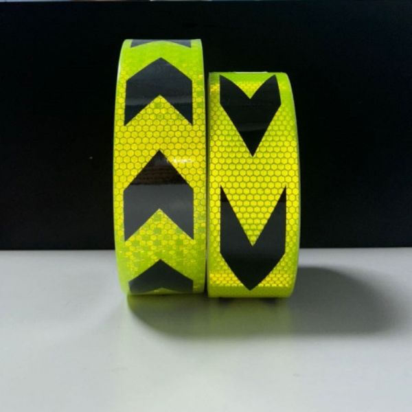 Fluorescent Yellow Green Black Arrow Adhesive Prismatic Reflective Warning Tape