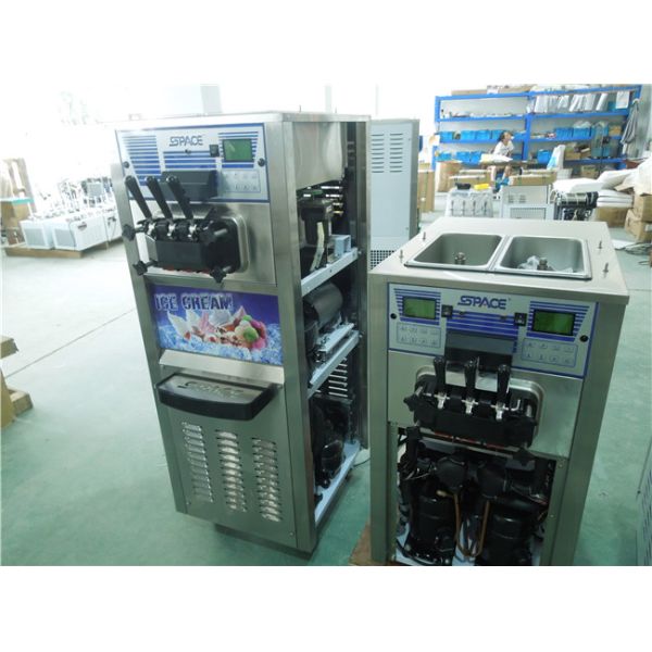 Small 3 Flavor Commercial Ice Cream Maker , Ice Cream Frozen Yogurt Making Machine