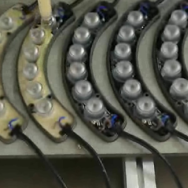 1:1 Silicone Potting Machine 3 Axis Automatic Silicone Dispenser For undergrund lamp