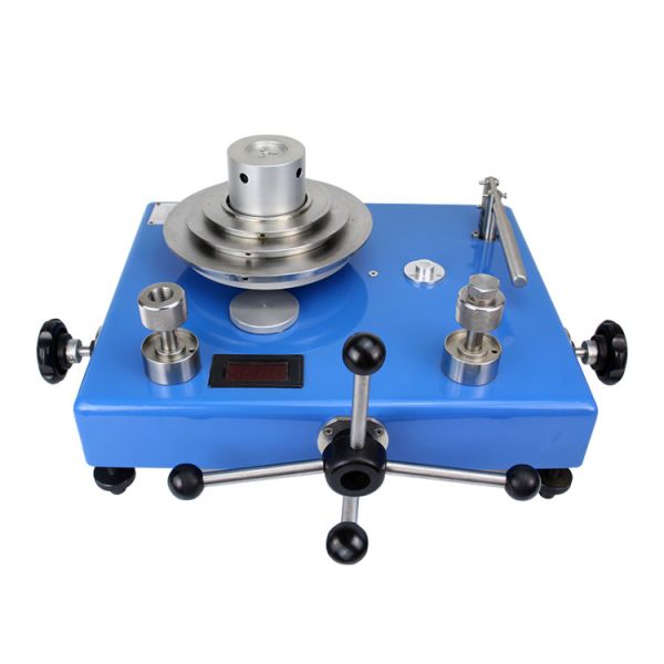 100Mpa Digital Pressure Gauge Piston Dead Weight Tester Calibration For Oil Industry