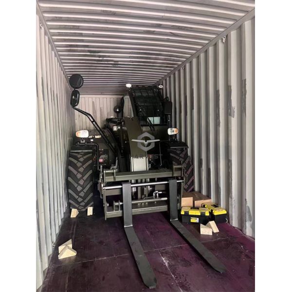 7m 3 Ton Telehandler Foklift with Cummins Engine for South America