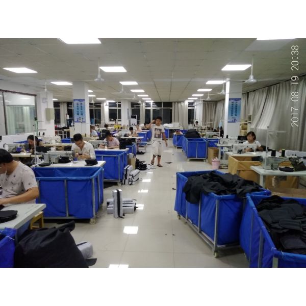 Outdoor Beach Hiking Camping 70L Black Color Backpack with Zipper Hasp Closure