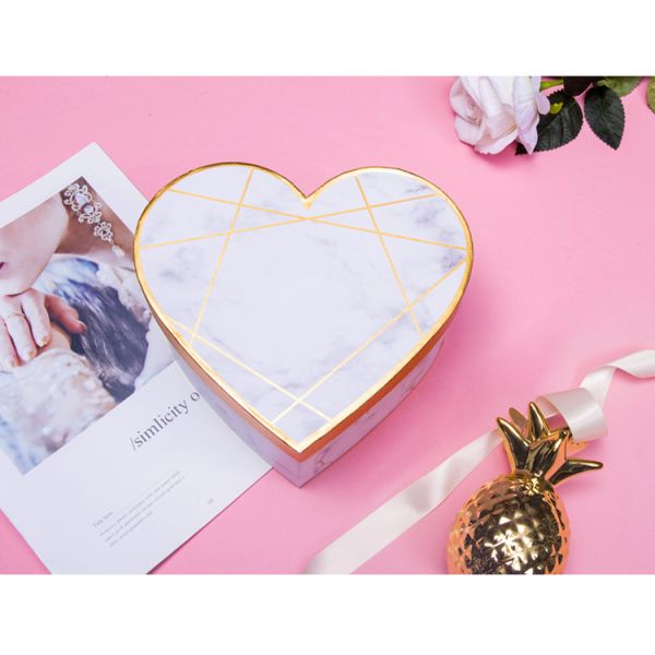 Heart Shape Marbling Cardboard Paper Gift Box Valentine'S Day Candy Box Set For Lady'S Gift Perfume