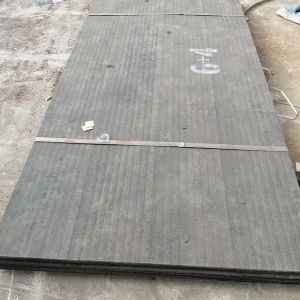 Bimetallic Chromium Carbide Alloy Cladding Wear Plate Good Abrasion Resistance