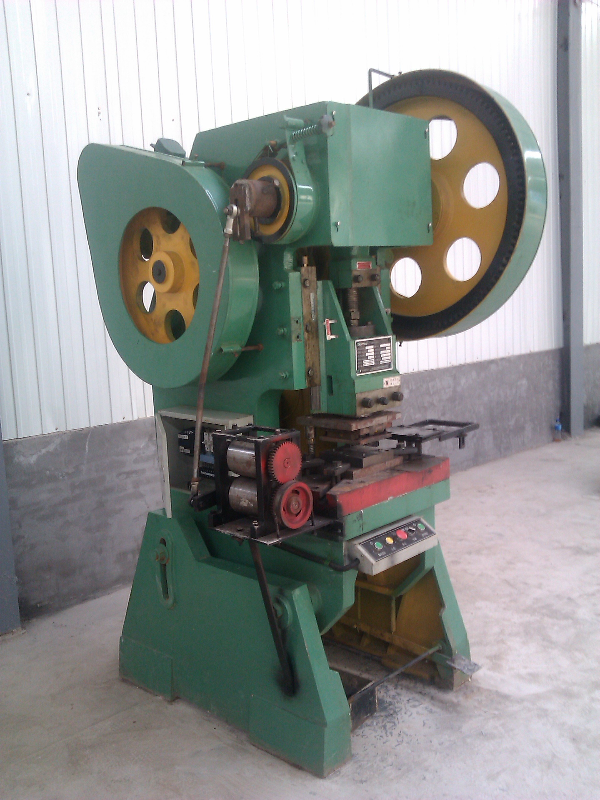 Razor Barbed Wire Machine