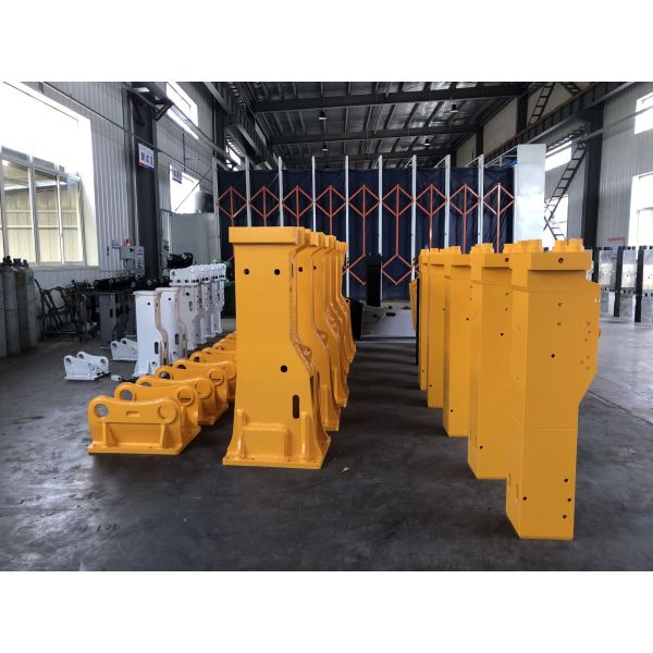 18-25 Ton Excavator NB1500 Box Silenced Type Hydraulic Breaker with 20CrMo Material European Technology and Performance 5
