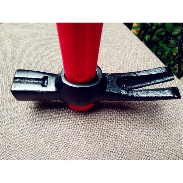 700g Italy Type Claw Hammer(XK0192)with powder coated surface and rubber handle