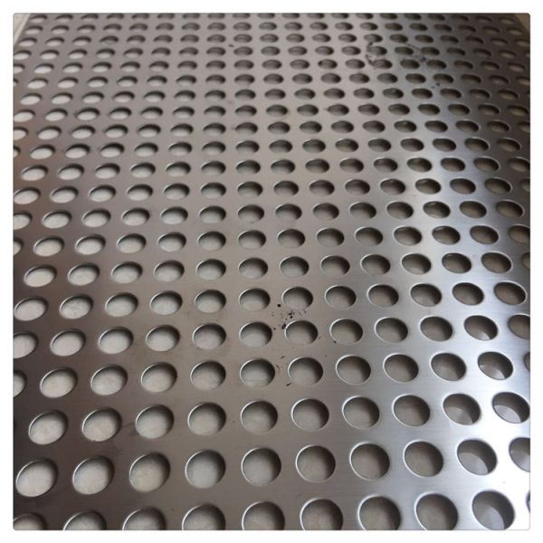 Stainless Steel Perforated Sheet Wire Mesh 0.3 - 10.0mm Thickness Perforated Metal Sheet