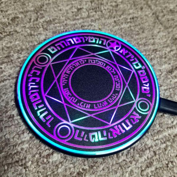 Ultra Slim Magic Matrix Flashing 10W portable wireless charger Qi Certified Fast Charging