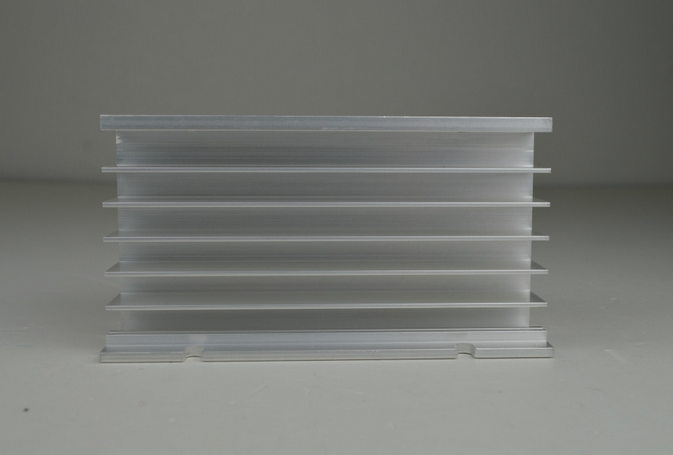 1 piece Single Phase Heat Dissipation Aluminum Heat Sink For Solid State Relay SSR Small Type Heat Dissipation