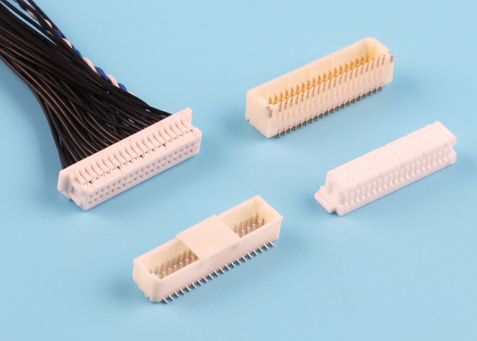 China Plastic Vertical 1.0mm Pitch Double Row Wafer Connector wholesale