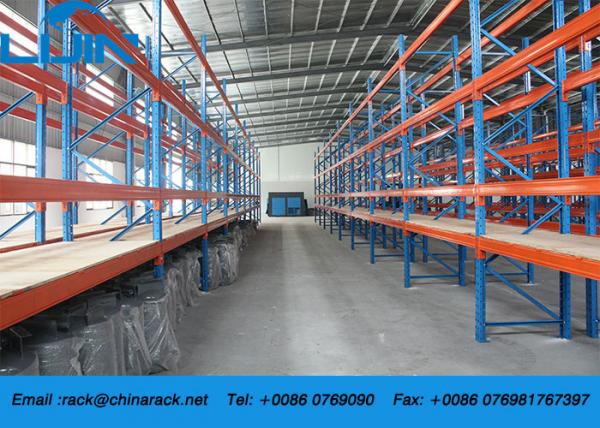 Quality Corrosion Protection Steel Rack Storage , Metal Pallet Racks With Plywood Board for sale