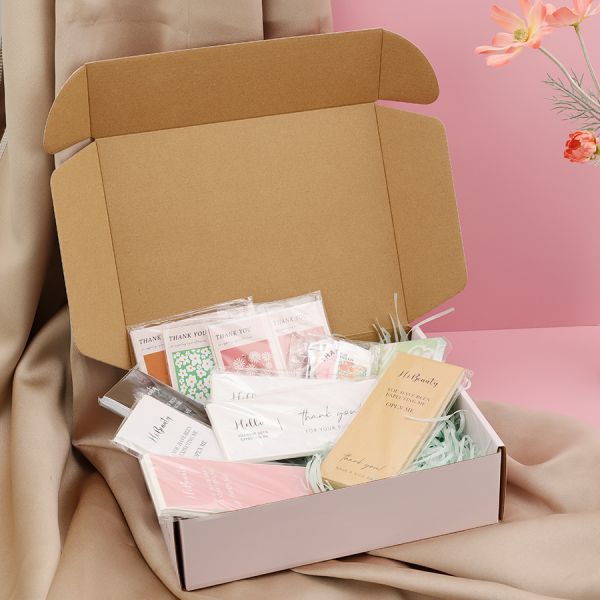 Custom CMYK Pantone Printing Folders Box for Shipping Clothing Luxury Mailer Packaging