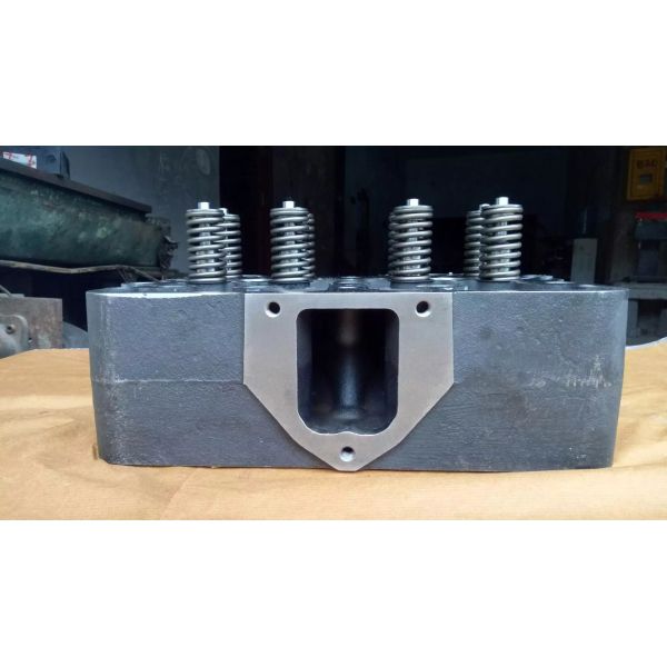 Cummins nt855 K38 K19 n14 l10 diesel cylinder head