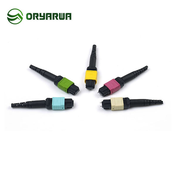 OM4 40 100G Male MPO Fiber Connector 3.0mm Trunk 12C ISO9001