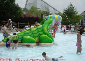 China Crocodile Water Slide And Sprinkler Commercial Small Fiberglass Slide wholesale