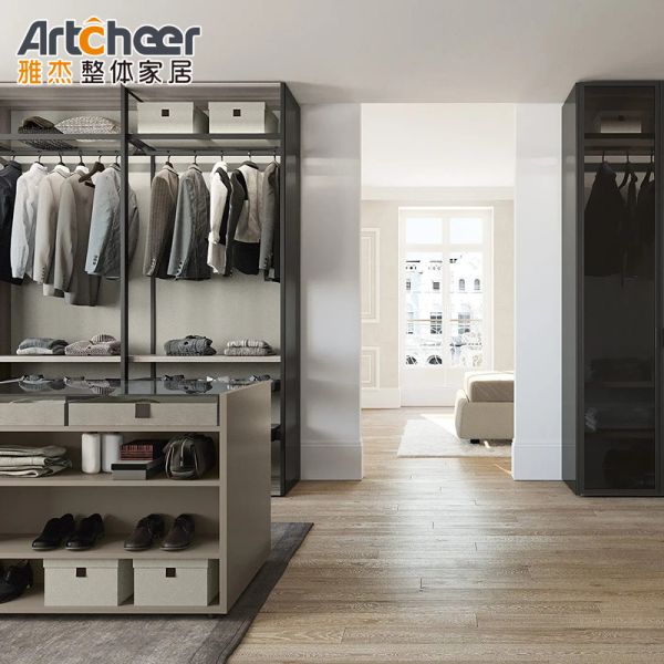 Customized Walk in Wardrobes in Complete Set for Luxury Bedroom Resorts Furniture